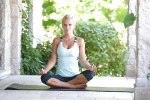 jenny mccarthy yoga 2012 12