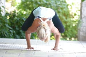 jenny mccarthy yoga 2012 16