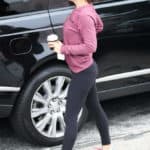 jennifer garner yoga pants 12