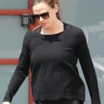 jennifer garner yoga pants 20