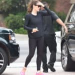 jennifer garner yoga pants 44