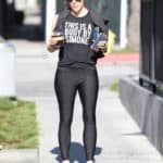 jennifer garner yoga pants 47