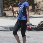 jennifer lawrence yoga pants 10