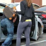 maria menounos yoga pants 40
