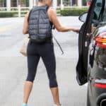 reese witherspoon yoga pants 32