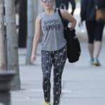 reese witherspoon yoga pants 40