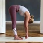 Alina Merkau beim Yoga