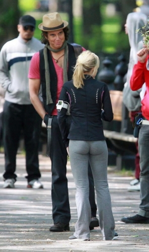 Kristen Bell Yoga Pants 12 Pictures Girls In Yoga Pants Pics